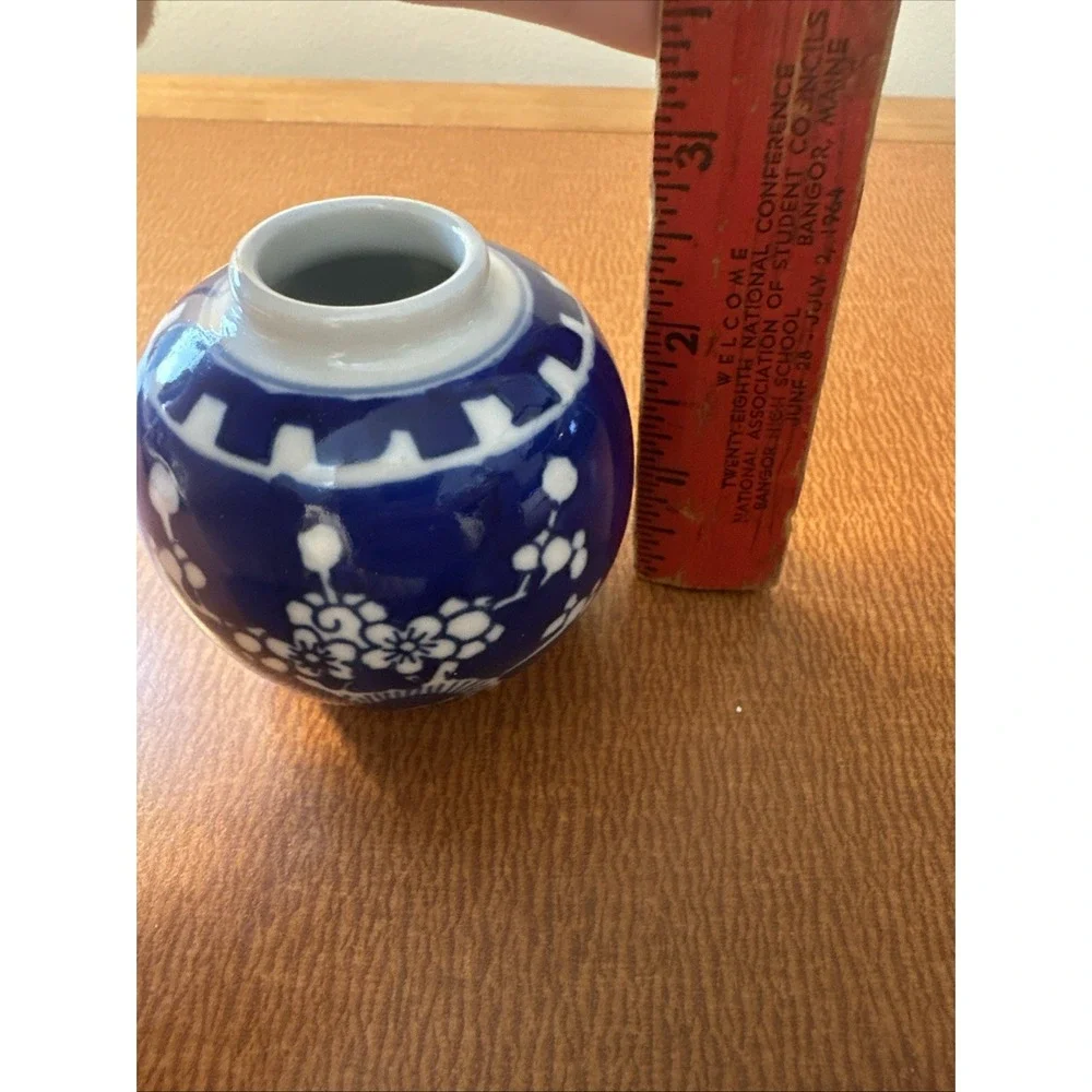 Vtg‎ Chinese Blue and White Prunus Blossom Ginger Jar Two Ring Mark 3